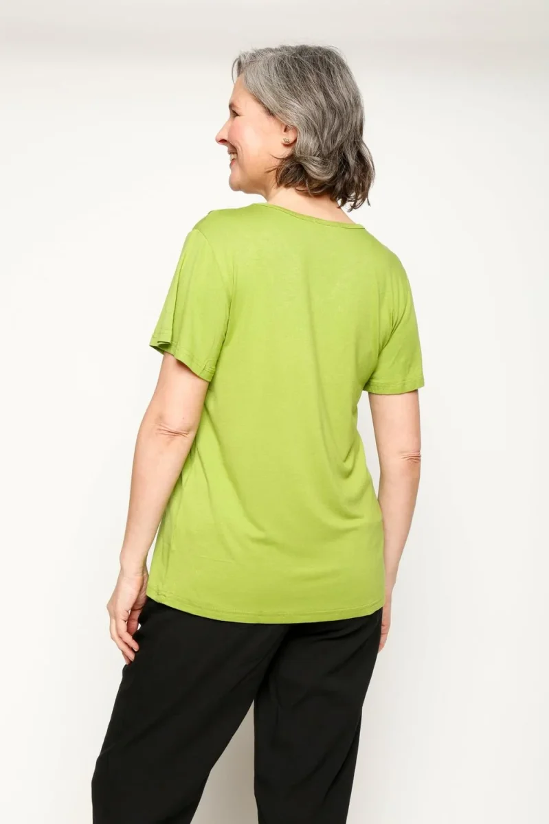 Polera Liliana Verde Woman by Eclipse - Imagen 3