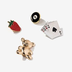 Pins Isla