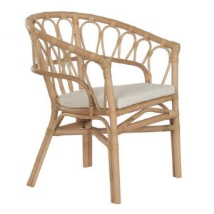 Silla de Ratán Natural con Cojín Beige y Diseño Artesanal