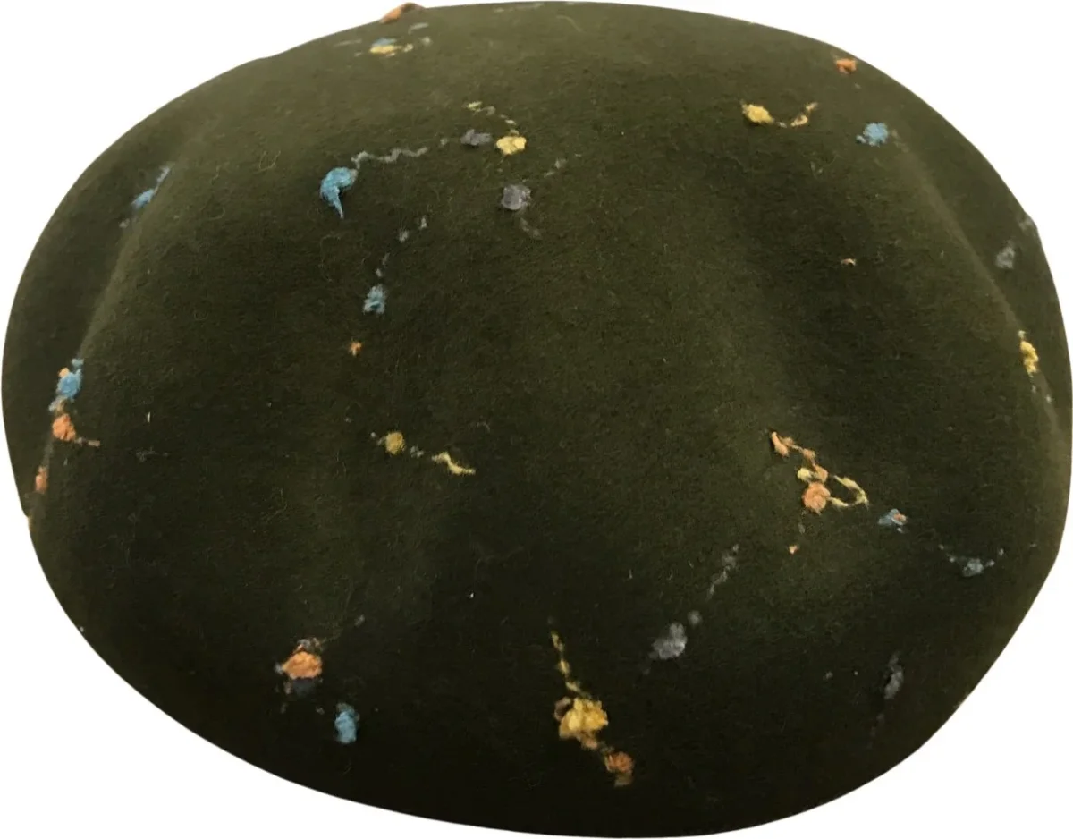 Gorro Verde de Raffaello Bettini - Imagen 2