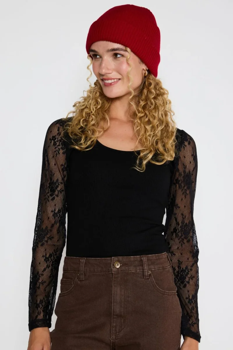 Beanie Macarena Burdeo - Imagen 3