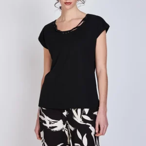 Polera Detalles Escote Bernardita Negro Woman by Eclipse