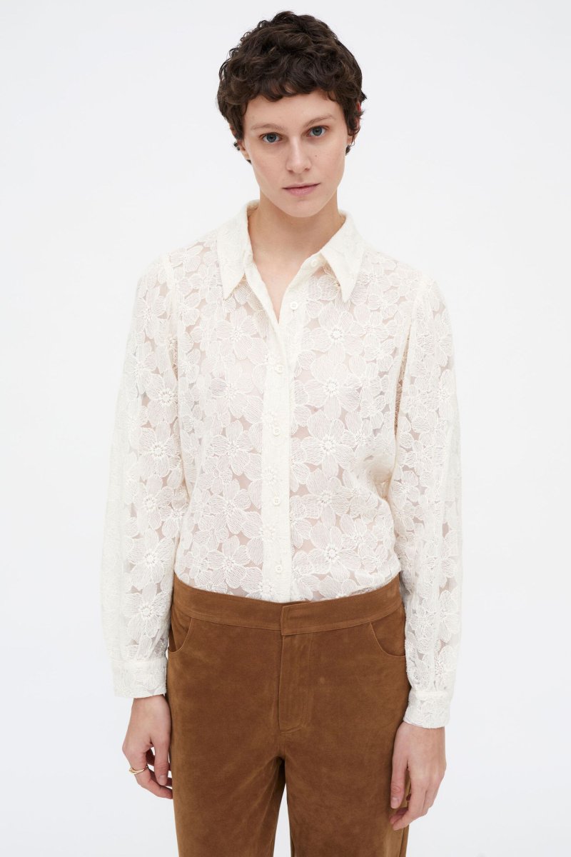 Camisa blanca encaje floral - Imagen 2