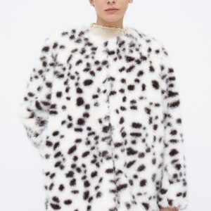 Abrigo efecto pelo animal print