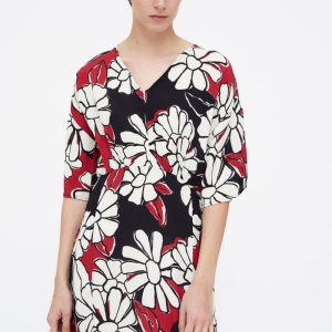Vestido flores rojo y negro