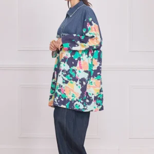 Chemise en jean motifs peinture – 100% coton