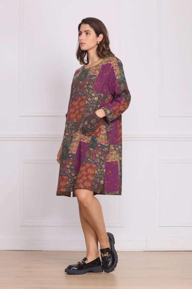 Robe mi-longue patchwork fleuri violet – 100% coton - Imagen 3