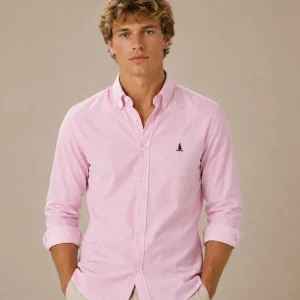 CAMISA OXFORD ROSA / BOTONES EN EL CUELLO