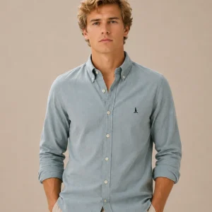 CAMISA OXFORD VERDE / BOTONES EN EL CUELLO