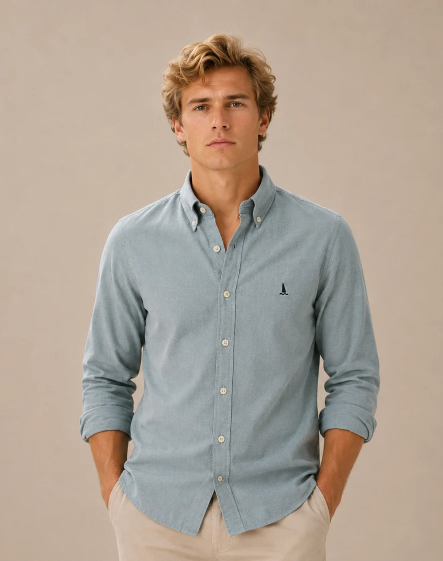CAMISA OXFORD VERDE / BOTONES EN EL CUELLO