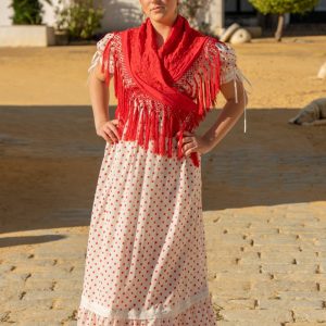Bata Rociera lunares rojos I Ana Faura