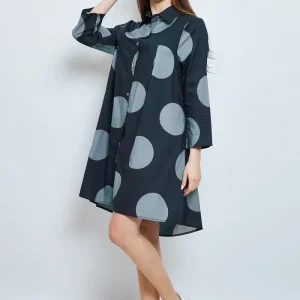 Chemise à ronds bleus