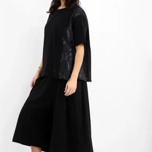 Blouse aux lignes abstraites