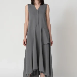 Vestido corte bajo gris