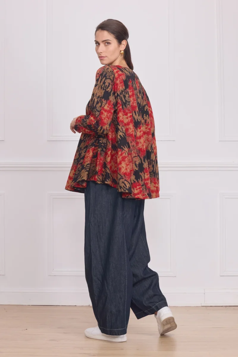 Blouse femme noire à motifs multicolores - Imagen 4