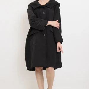 Manteau noir à 2 motifs