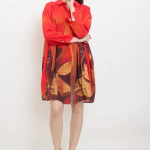 Chemise robe rouge vive à différentes formes