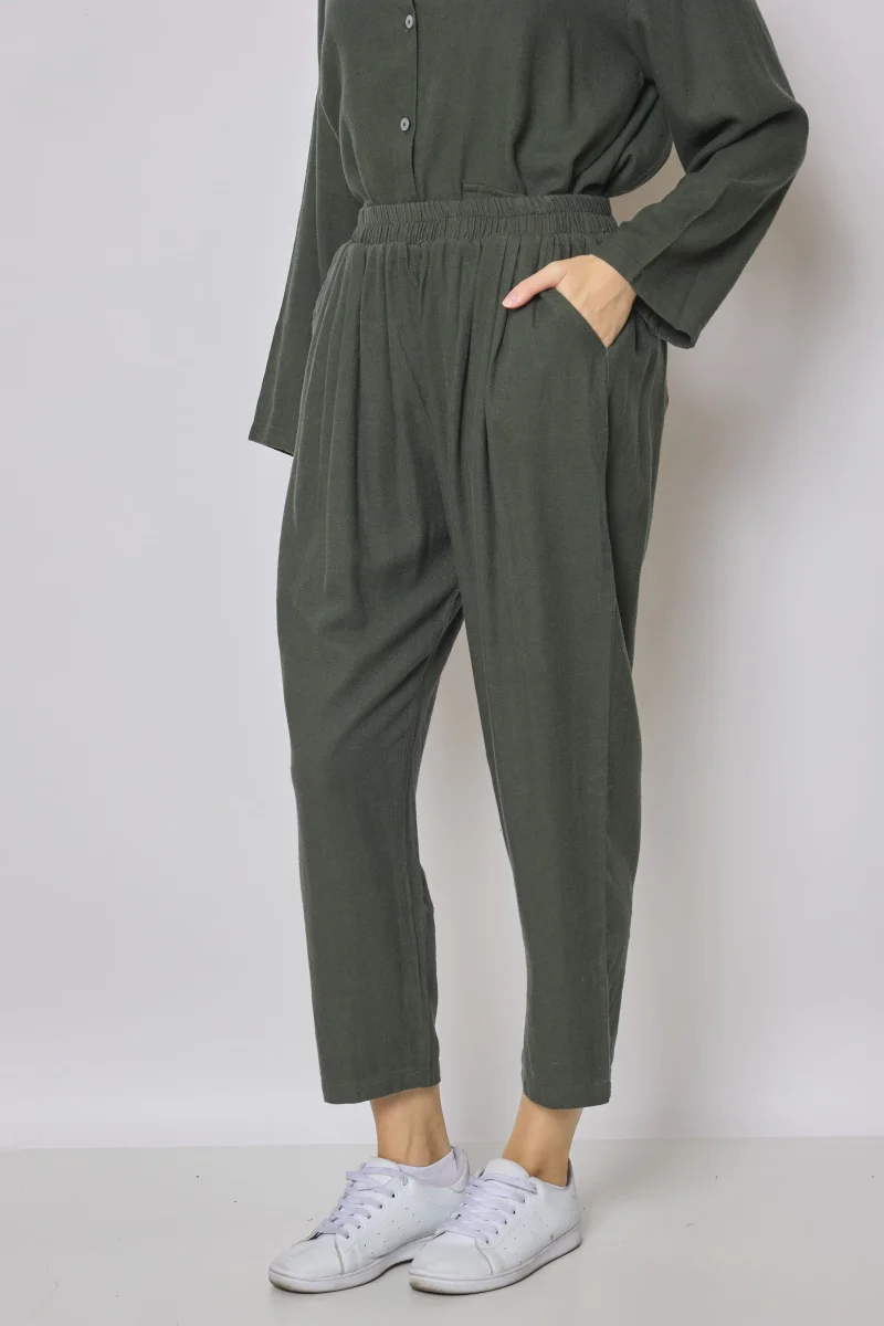 Pantalon vert en coton et lin - Imagen 3