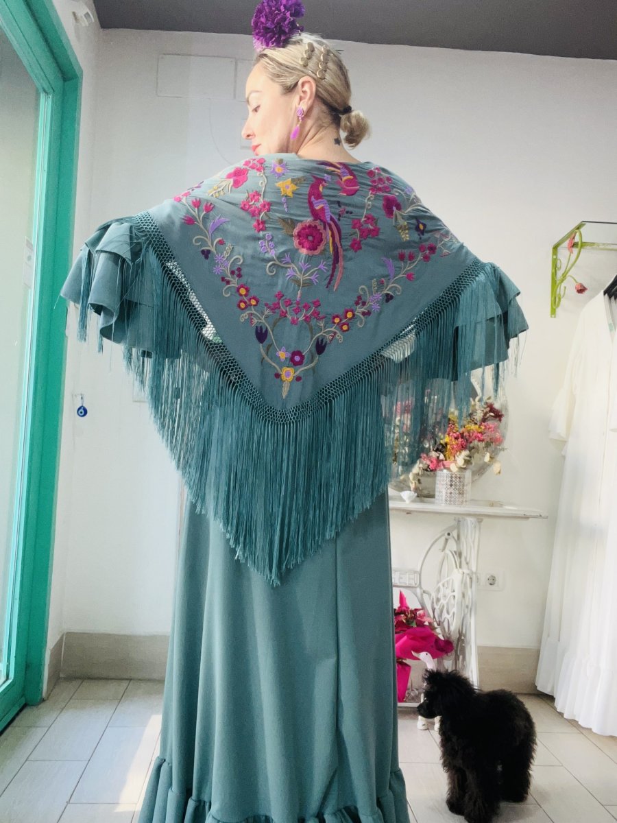 Modelo Amazona Verde Jaboneta – Outlet Traje de Flamenca - Imagen 4