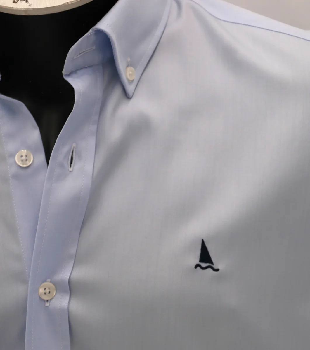 CAMISA BYB X THOMAS MASON - AZUL - Imagen 4