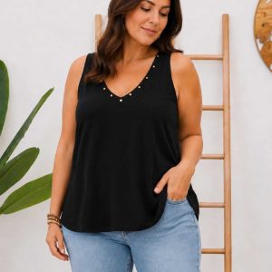 Top Tachas Negro