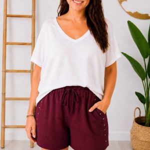 Pantalon Corto Tachas Burdeos