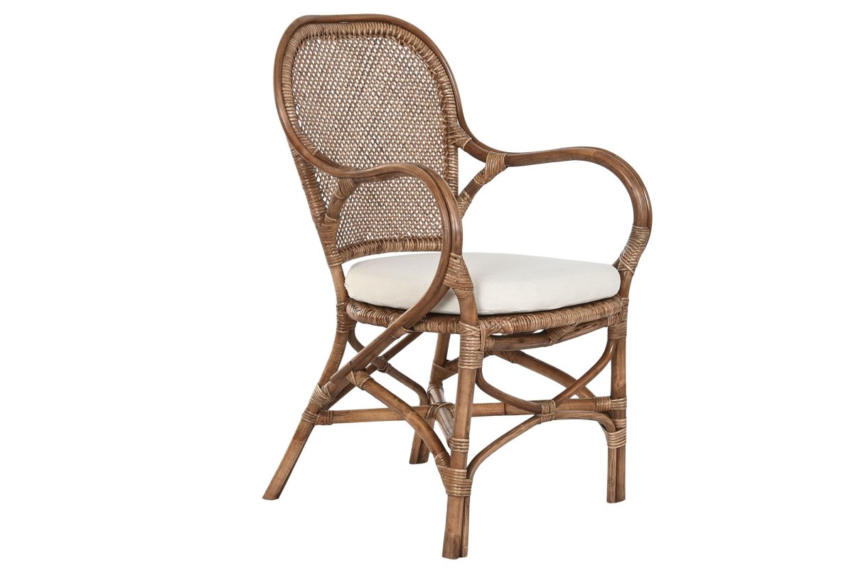 Sillón de Ratán con Brazos y Cojín Crema – Ana Faura