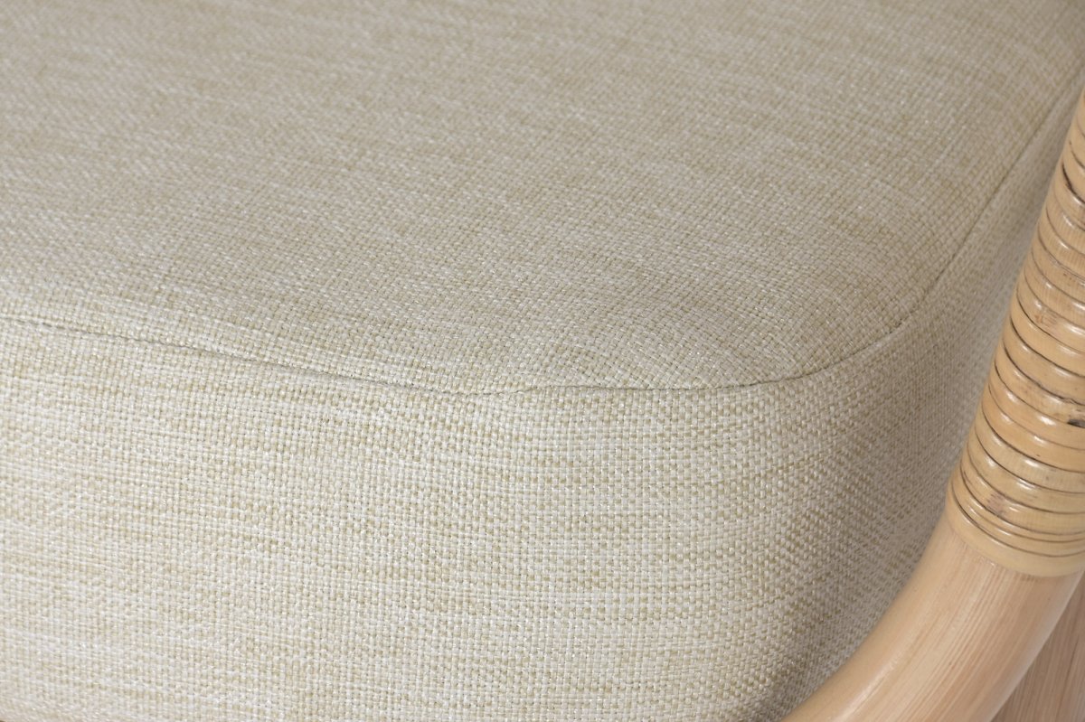Sofá Curvo de Ratán Natural con Cojines Beige - Imagen 9