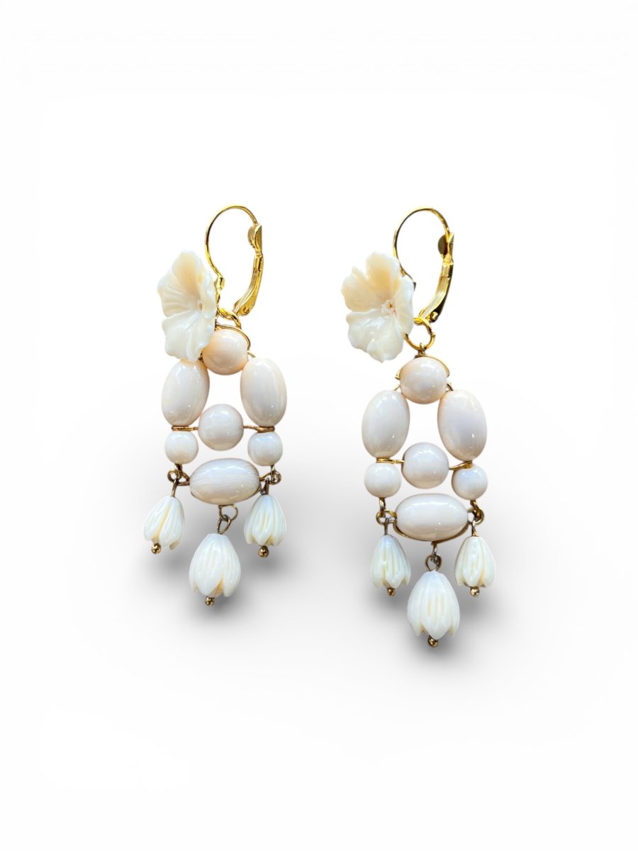 Pendientes Flor Marfil y Oro, el toque de luz para tu Feria - Imagen 2