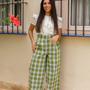 Pantalón Aires de Sevilla en tartán verde oliva