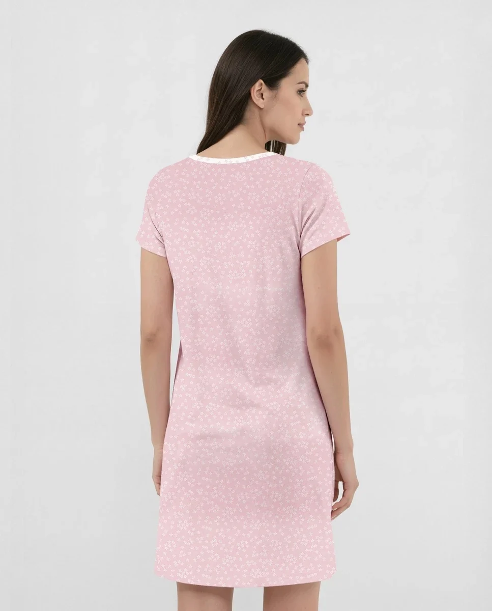 Camisón corto de manga corta rosa con flores blancas - Imagen 4