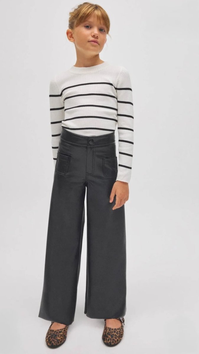 Pantalón ancho efecto piel negro niña – Isabel Mora - Imagen 6