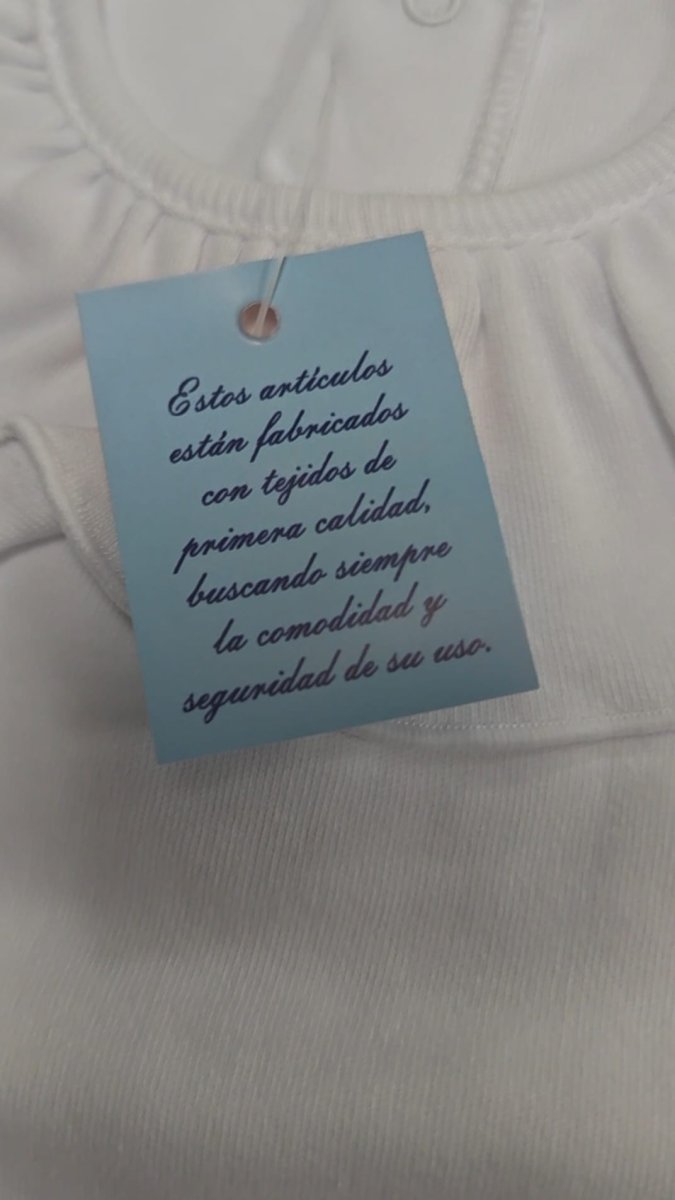 Body bebé blanco de manga larga con cuello volante - Imagen 4