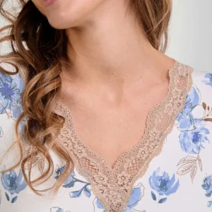 Camisón largo de invierno flores cuello v puntilla