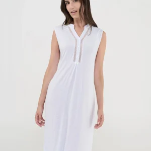Camisón lencero sin mangas cuello botones entredós