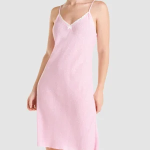 Camisón verano tirantes jaquard a topitos