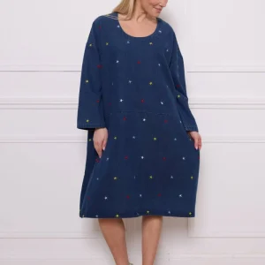 Robe bleue à motifs étoiles
