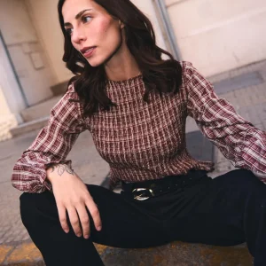 Blusa Elasticada Trini Burdeo