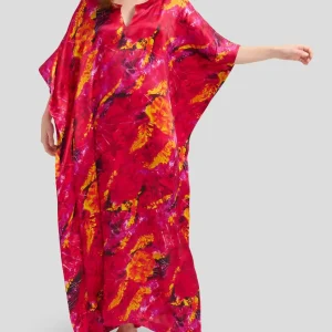 Kaftan de seda rojo estampado de flores