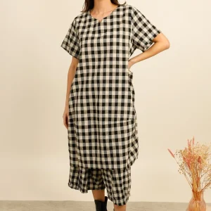 P142-R207 - Robe