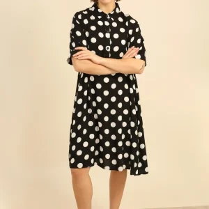 P153-R213 - Robe
