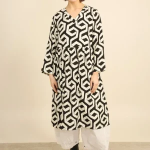 P171-R233 - Robe