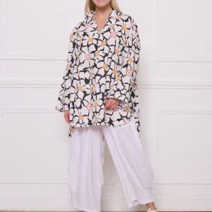 Blouse blanche noire fleurie en coton