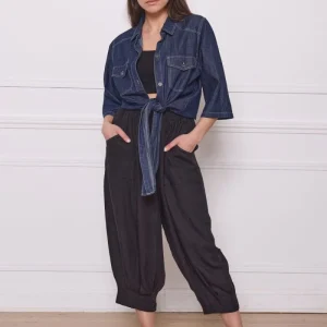 Chemise courte bleue en coton