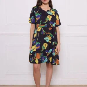 Robe fleurie en coton rayonne