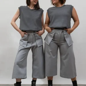 Pantalón bolsillo flotante gris