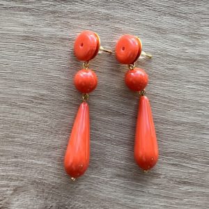 Pendientes Coralina de Triana: Pasión Flamenca y Brillo en Feria