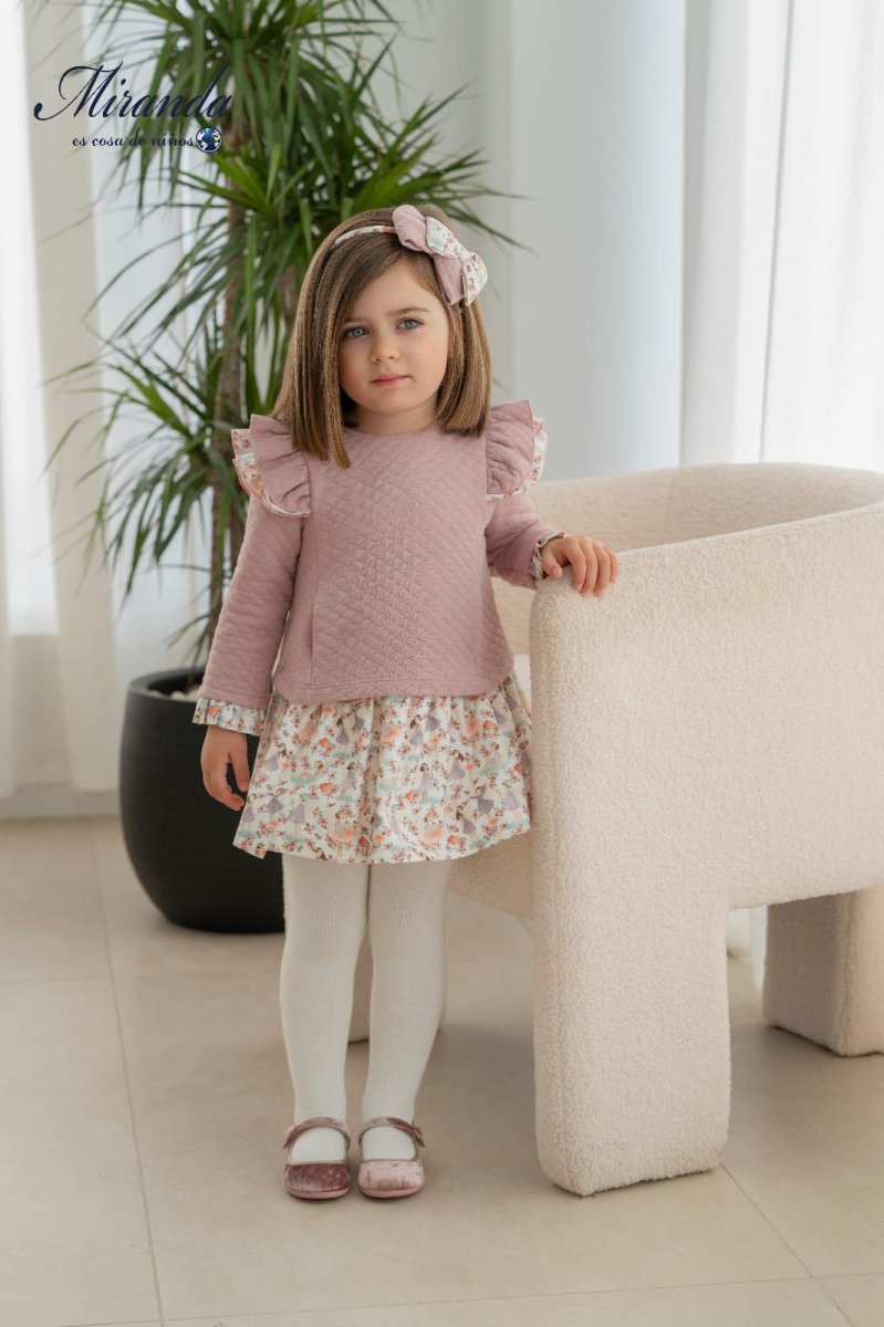Vestido 0623 rosa con volantes y falda estampada – Miranda