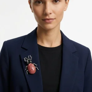 Broche Il Baco Da Seta Insecto Marrón