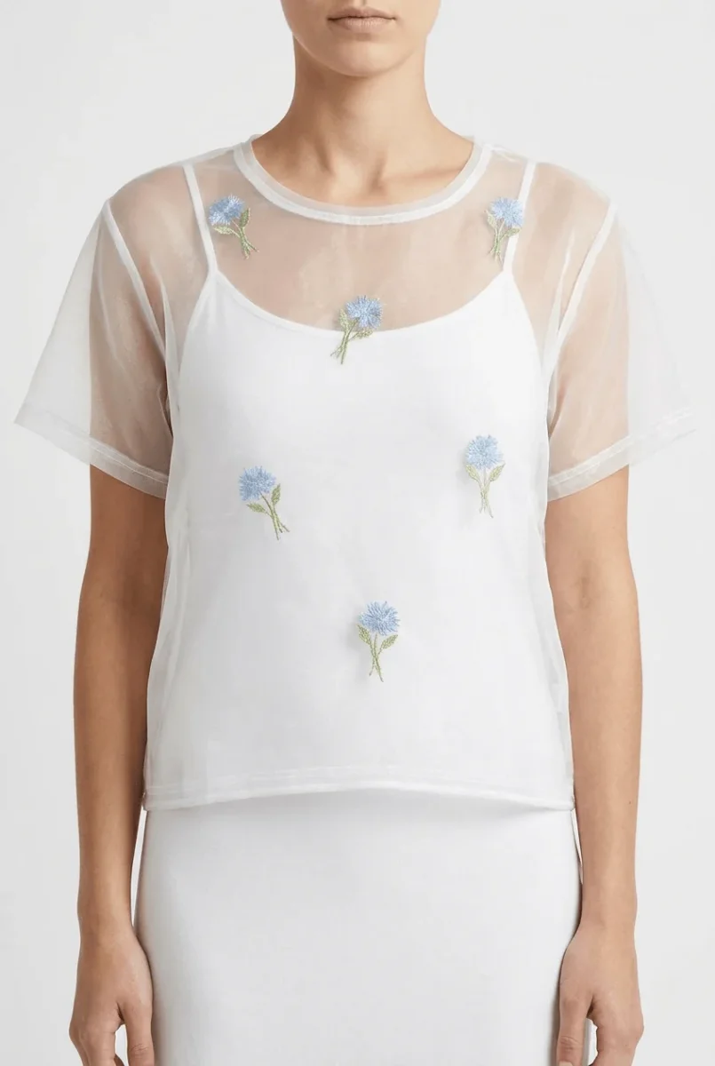 Camiseta Floor Organza Bordada Flores Blanca - Imagen 3